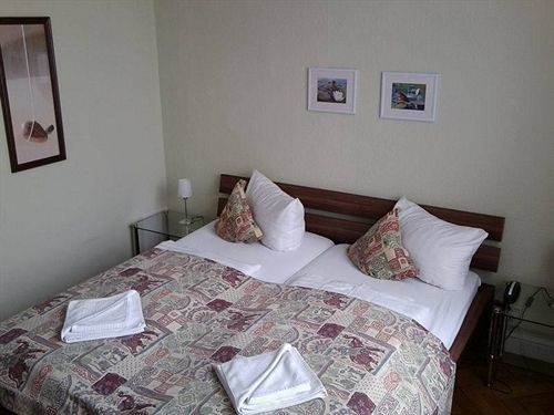 Hotel Pension Senta Berlin Exterior photo