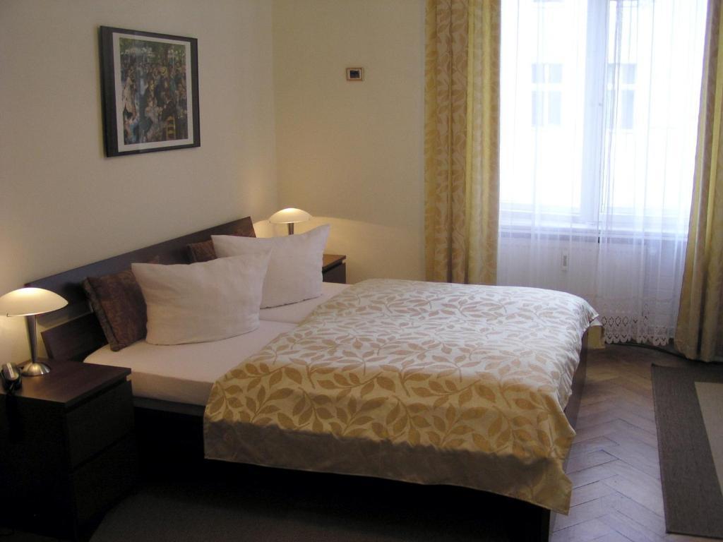 Hotel Pension Senta Berlin Room photo